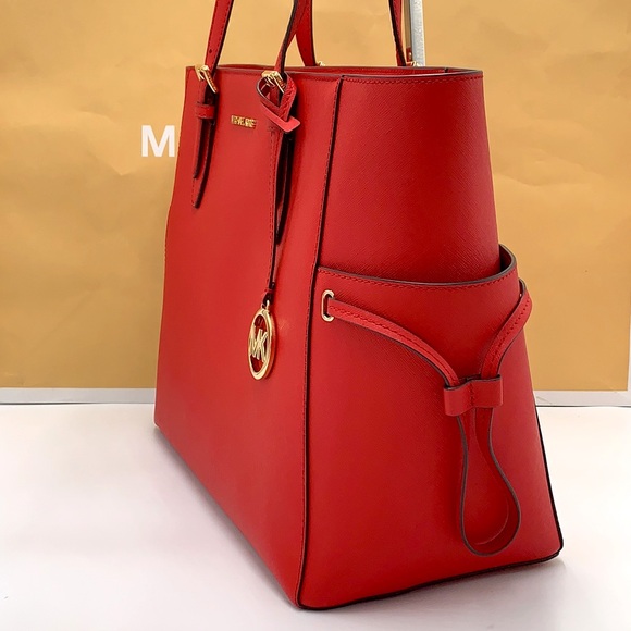 MICHAEL KORS GILLY LARGE DRAWSTRING TRAVEL TOTE BRIGHT RED COLOR - Picture 7 of 15